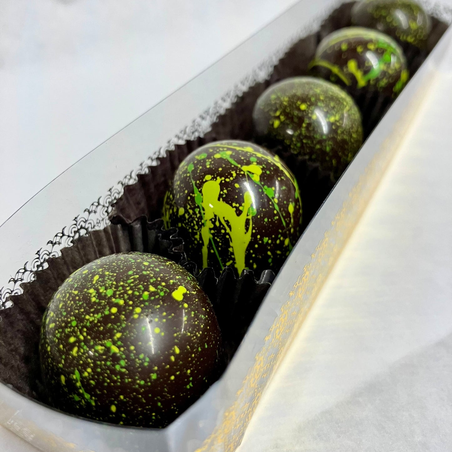 Dubai Pistachio Crisp Bon Bons